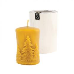 Valec so smrekmi n�zky